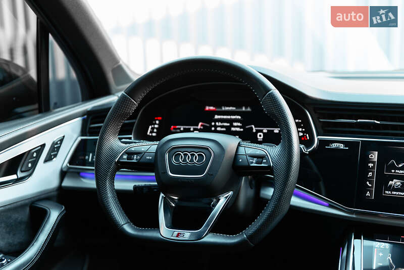 Внедорожник / Кроссовер Audi Q7 2019 в Мукачево