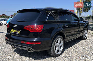 Позашляховик / Кросовер Audi Q7 2012 в 