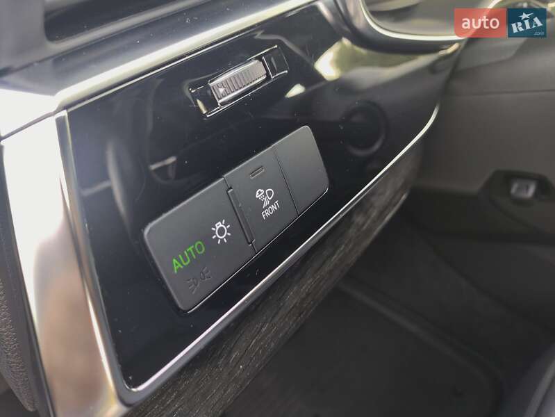Позашляховик / Кросовер Audi Q7 2020 в Львові фото 27 Позашляховик / Кросовер Audi Q7 2020 в Львові