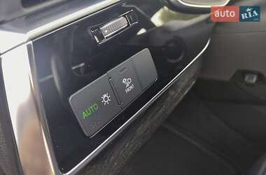 Внедорожник / Кроссовер Audi Q7 2020 в 