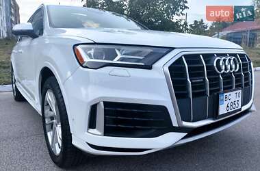 Внедорожник / Кроссовер Audi Q7 2020 в 