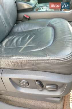 Внедорожник / Кроссовер Audi Q7 2006 в 