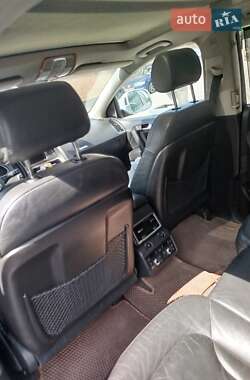 Внедорожник / Кроссовер Audi Q7 2006 в 