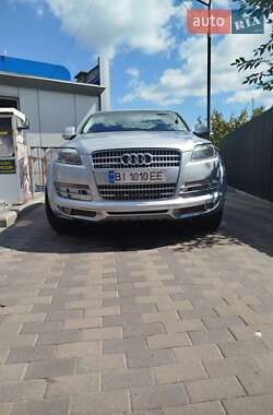 Внедорожник / Кроссовер Audi Q7 2006 в 