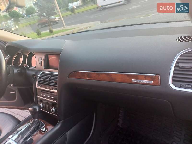Внедорожник / Кроссовер Audi Q7 2014 в Львове