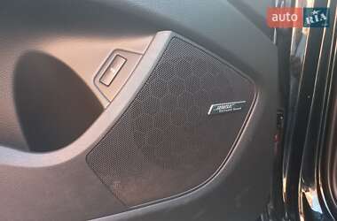 Внедорожник / Кроссовер Audi Q7 2014 в 