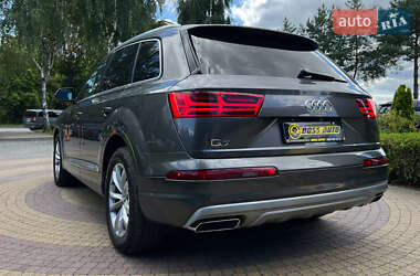 Внедорожник / Кроссовер Audi Q7 2018 в 