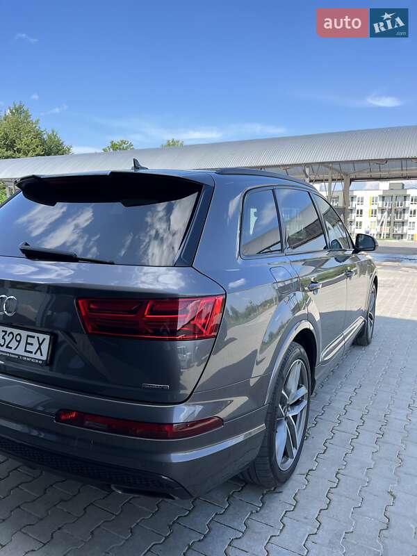Позашляховик / Кросовер Audi Q7 2019 в Львові