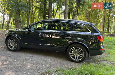 Позашляховик / Кросовер Audi Q7 2007 в 
