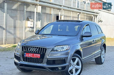 Внедорожник / Кроссовер Audi Q7 2012 в 