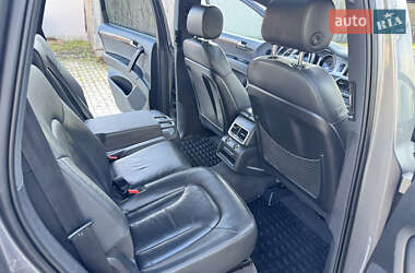 Внедорожник / Кроссовер Audi Q7 2012 в 