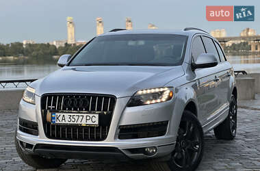 Внедорожник / Кроссовер Audi Q7 2013 в 