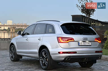 Внедорожник / Кроссовер Audi Q7 2013 в 