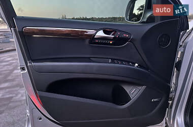 Внедорожник / Кроссовер Audi Q7 2013 в 