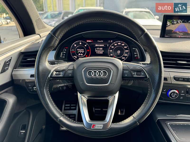 Позашляховик / Кросовер Audi Q7 2017 в Вінниці