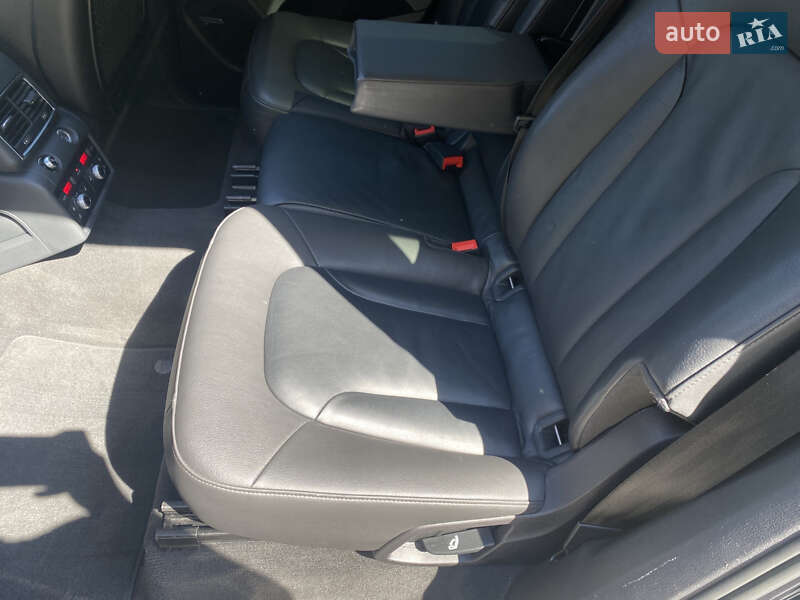 Внедорожник / Кроссовер Audi Q7 2014 в Хмельницком