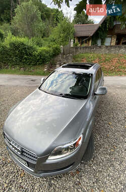 Внедорожник / Кроссовер Audi Q7 2008 в 