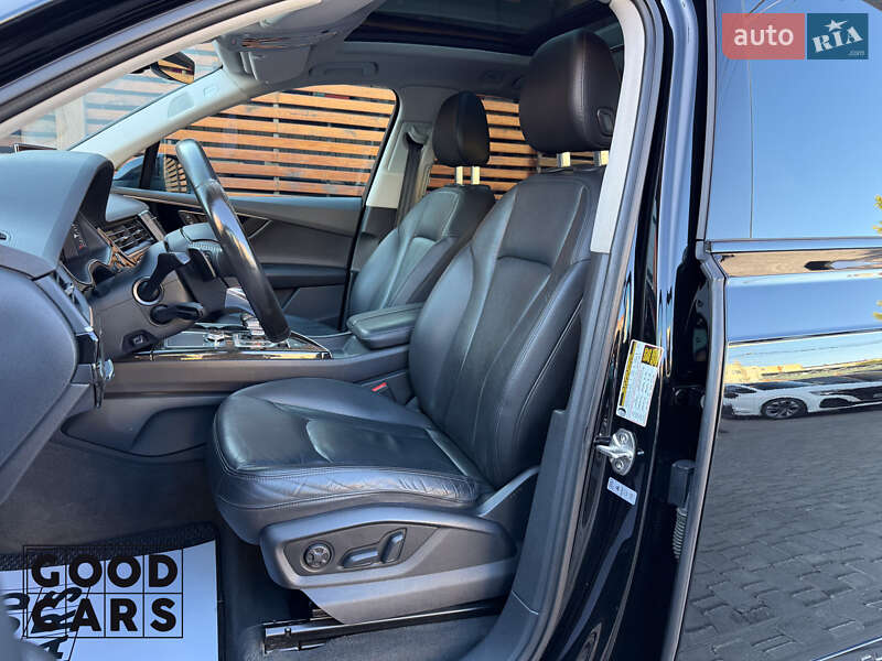Позашляховик / Кросовер Audi Q7 2019 в Одесі