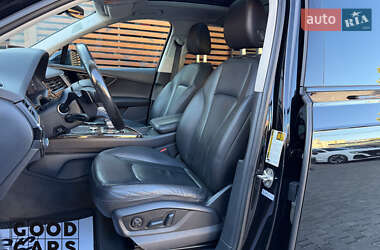 Внедорожник / Кроссовер Audi Q7 2019 в 