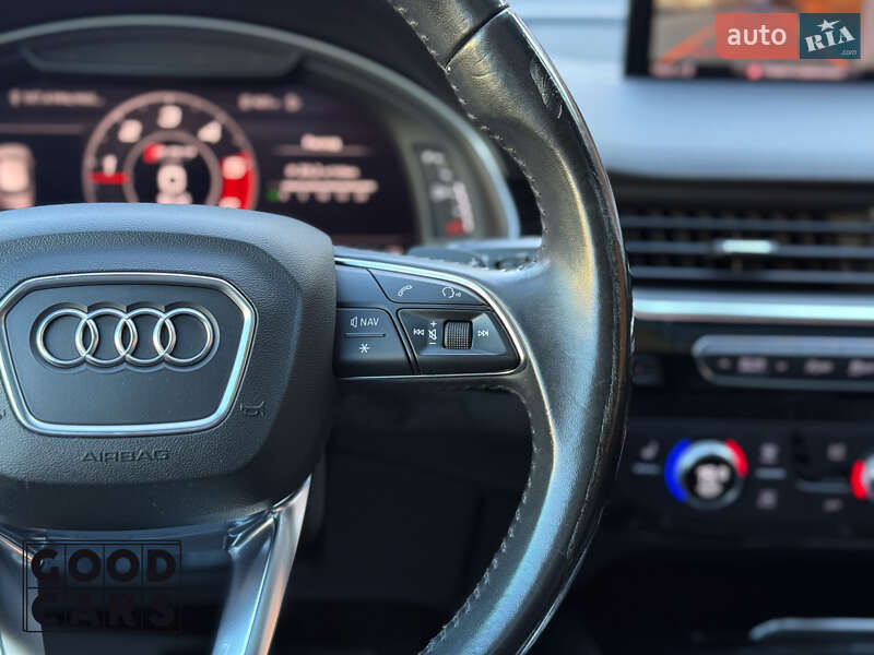 Позашляховик / Кросовер Audi Q7 2019 в Одесі
