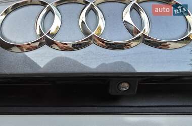 Внедорожник / Кроссовер Audi Q7 2018 в 