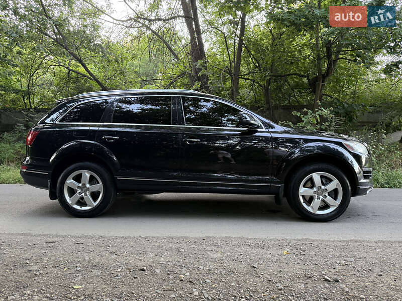 Внедорожник / Кроссовер Audi Q7 2012 в Стрые