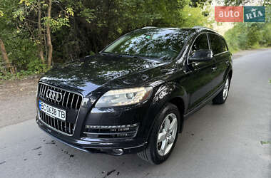 Позашляховик / Кросовер Audi Q7 2012 в 