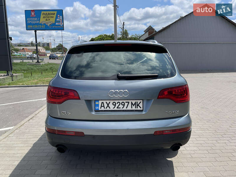Позашляховик / Кросовер Audi Q7 2009 в Полтаві