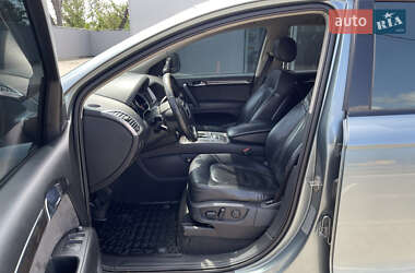 Внедорожник / Кроссовер Audi Q7 2009 в 