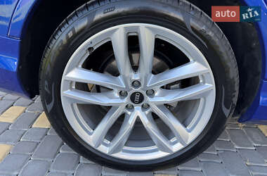 Внедорожник / Кроссовер Audi Q7 2021 в 