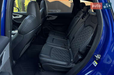 Внедорожник / Кроссовер Audi Q7 2021 в 