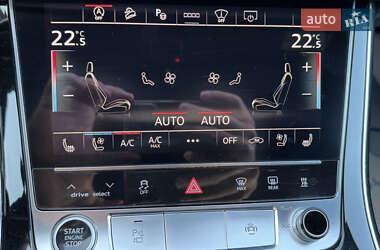 Внедорожник / Кроссовер Audi Q7 2021 в 