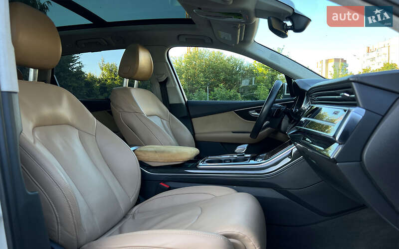 Внедорожник / Кроссовер Audi Q7 2020 в Львове