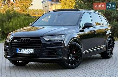 Внедорожник / Кроссовер Audi Q7 2019 в Ровно
