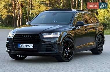 Внедорожник / Кроссовер Audi Q7 2019 в 