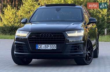 Внедорожник / Кроссовер Audi Q7 2019 в 