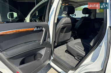 Внедорожник / Кроссовер Audi Q7 2014 в 