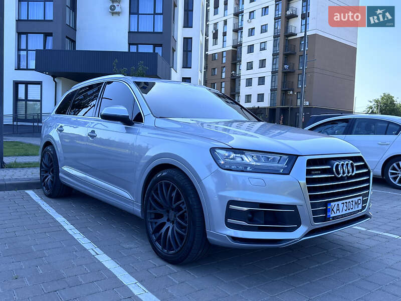 Audi Q7 2017