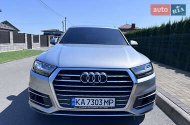 Внедорожник / Кроссовер Audi Q7 2017 в Луцке