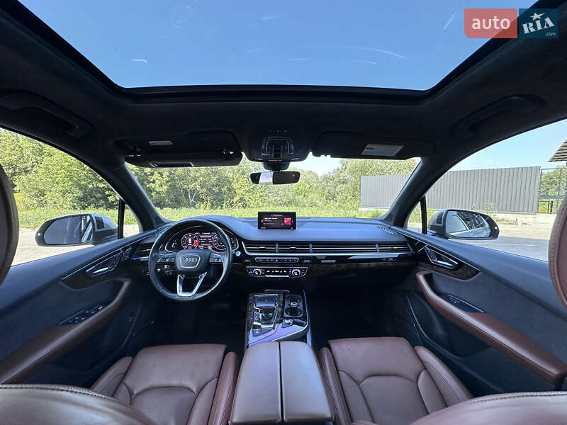 Внедорожник / Кроссовер Audi Q7 2017 в Луцке