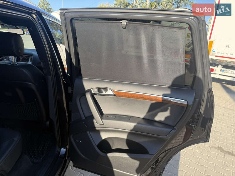 Позашляховик / Кросовер Audi Q7 2012 в Житомирі фото 11 Позашляховик / Кросовер Audi Q7 2012 в Житомирі