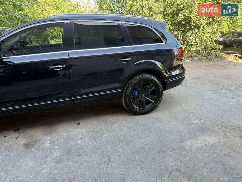 Позашляховик / Кросовер Audi Q7 2012 в Житомирі фото 21 Позашляховик / Кросовер Audi Q7 2012 в Житомирі