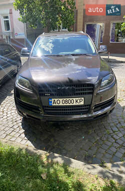 Внедорожник / Кроссовер Audi Q7 2006 в 