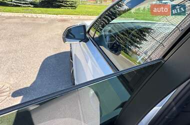 Внедорожник / Кроссовер Audi Q7 2021 в 