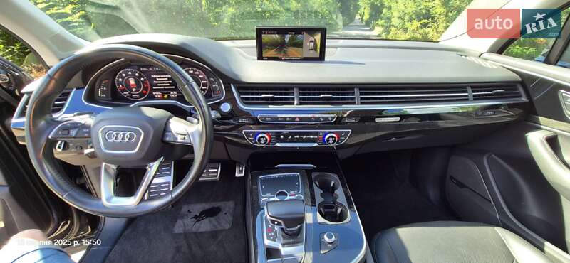Внедорожник / Кроссовер Audi Q7 2016 в Киеве