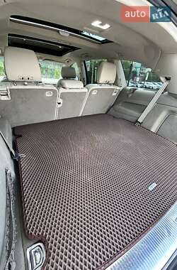 Позашляховик / Кросовер Audi Q7 2012 в 