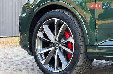 Внедорожник / Кроссовер Audi Q7 2021 в 