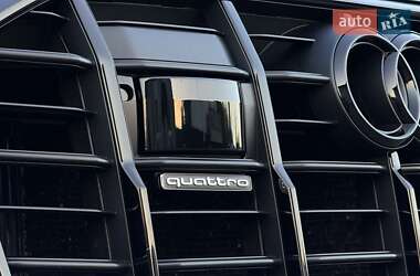 Внедорожник / Кроссовер Audi Q7 2021 в 