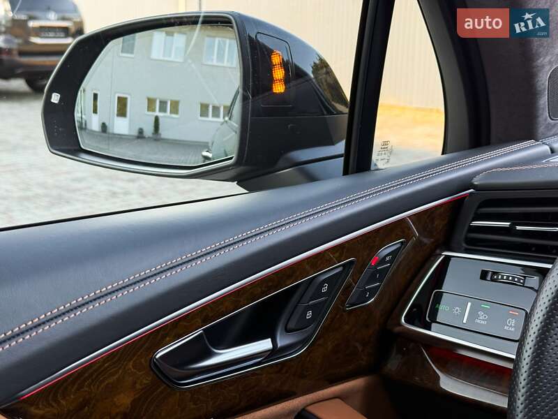 Внедорожник / Кроссовер Audi Q7 2021 в Луцке