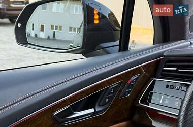 Внедорожник / Кроссовер Audi Q7 2021 в 